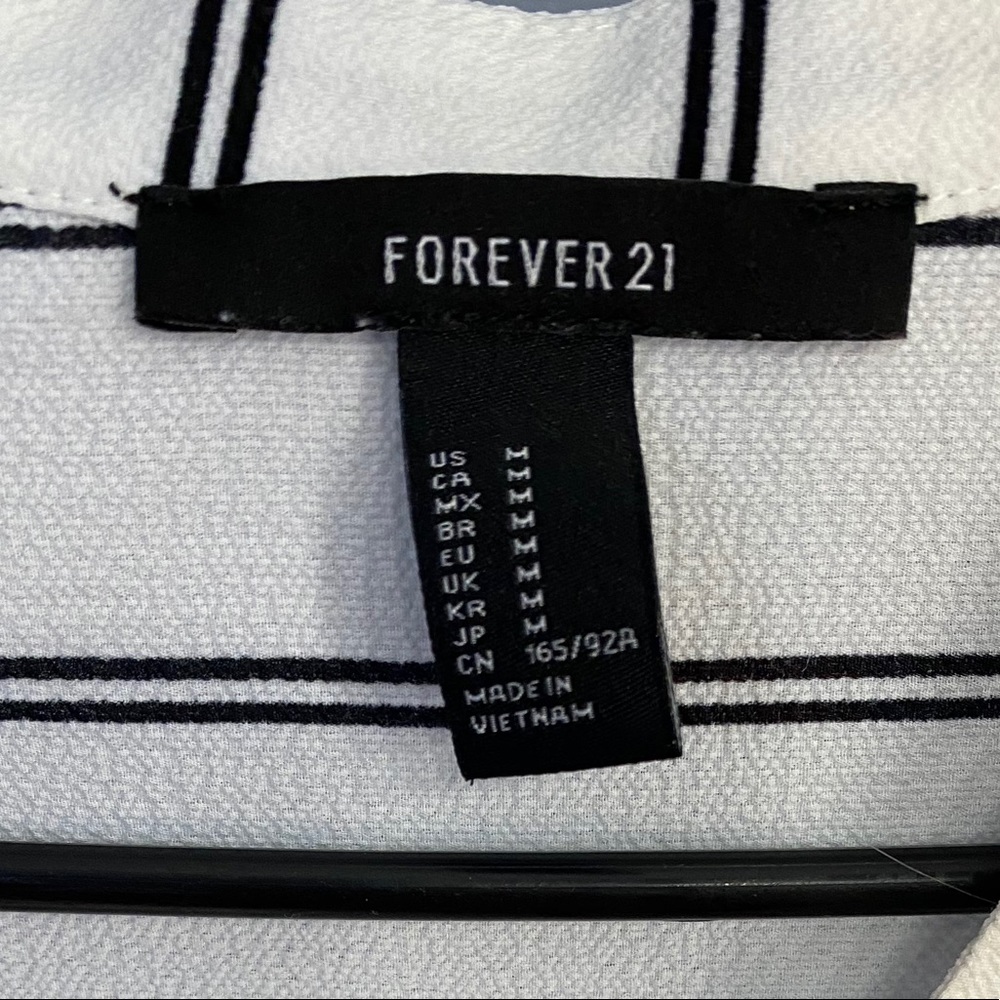 Top - Picture 3 of 3